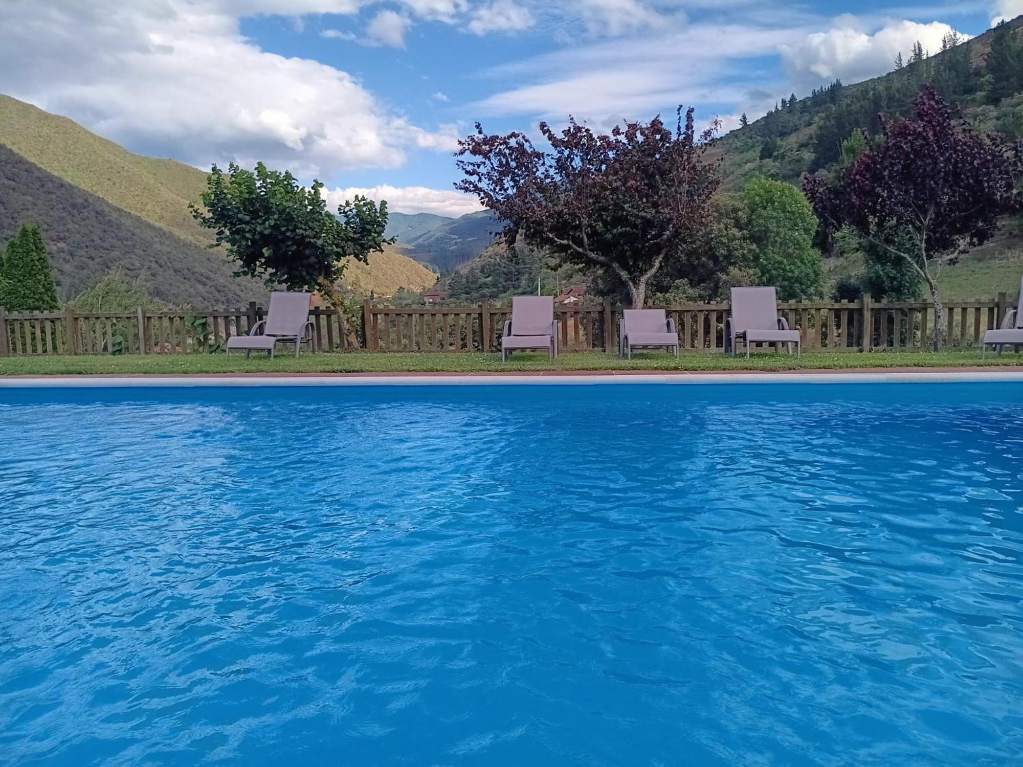 Apartamentos Calm & Nature - Adults Only Cabezon de Liebana Exterior photo