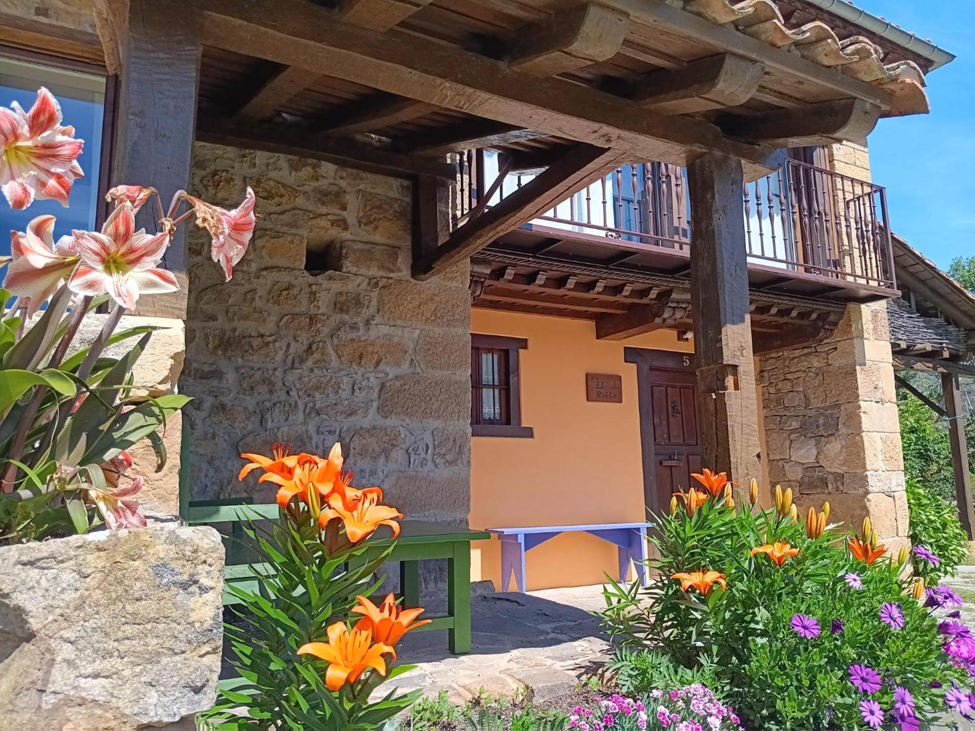 Apartamentos Calm & Nature - Adults Only Cabezon de Liebana Exterior photo