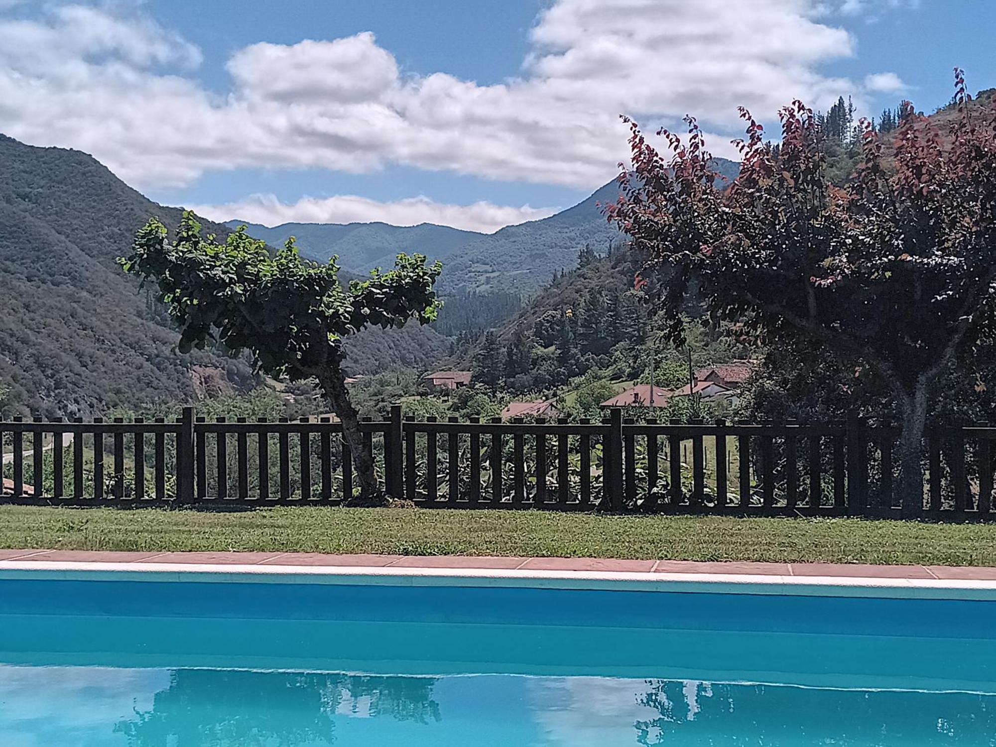 Apartamentos Calm & Nature - Adults Only Cabezon de Liebana Exterior photo